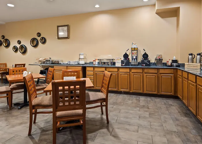 Best Western Plus New Cumberland
