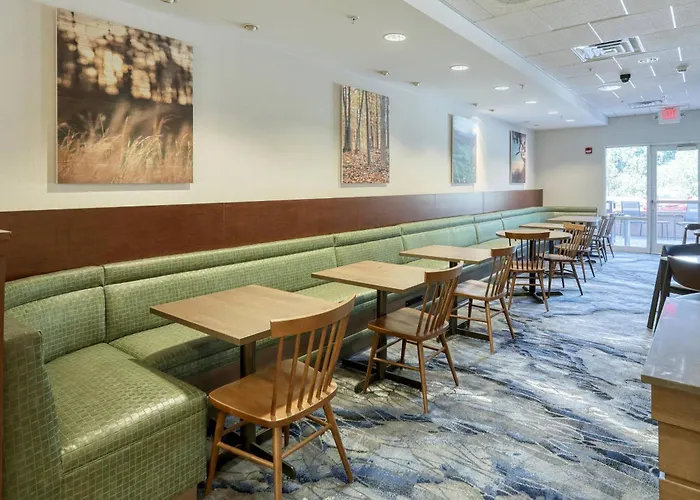 Fairfield Inn & Suites By Marriott Harrisburg West/New Cumberland